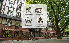 Парк-готель Голосіїво